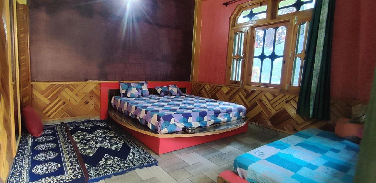 Ferienwohnung Little Hamlet Choj Kasol Exterior foto